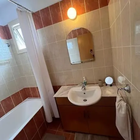 Apartament Na Cyprze Peja